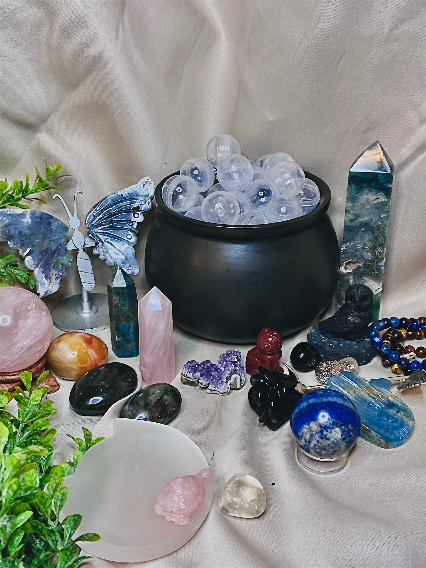 Mystery Crystal Capsules