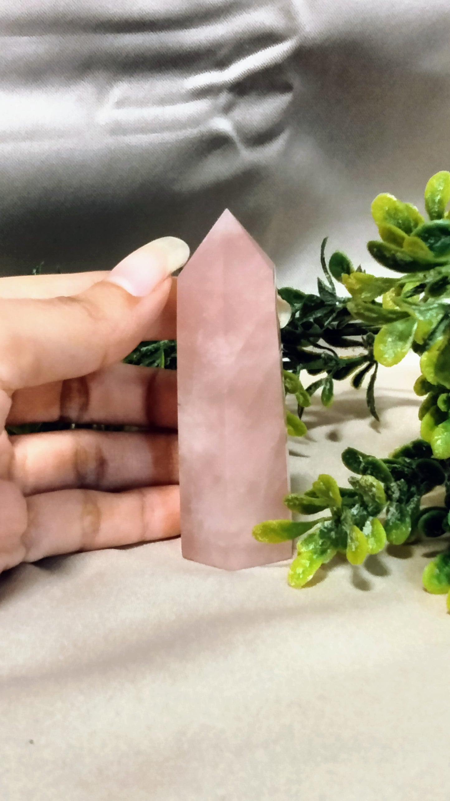 Rose Quartz Mini Tower - Moonsence