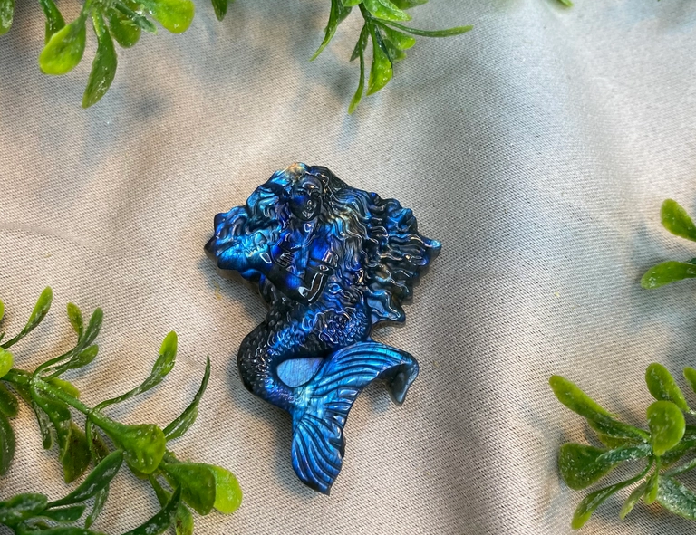 Mermaid Labradorite Carving Crystal