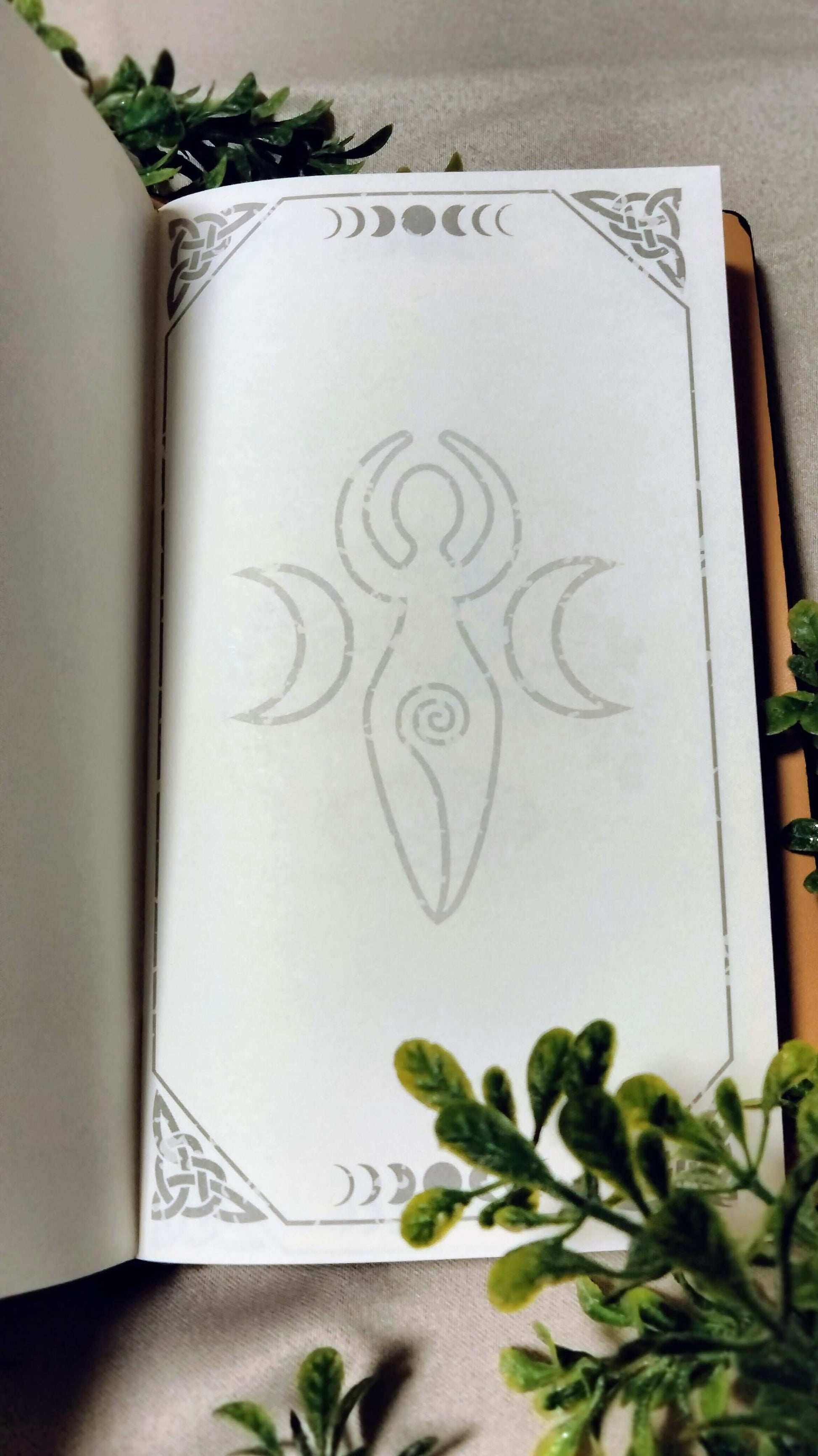 Black Leather Magic Journal - Moonsence