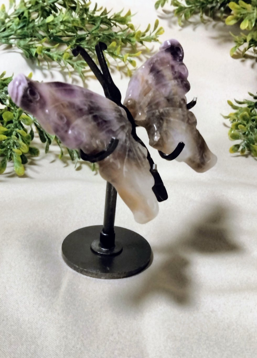 Dream Amethyst Butterfly on Stand - Moonsence